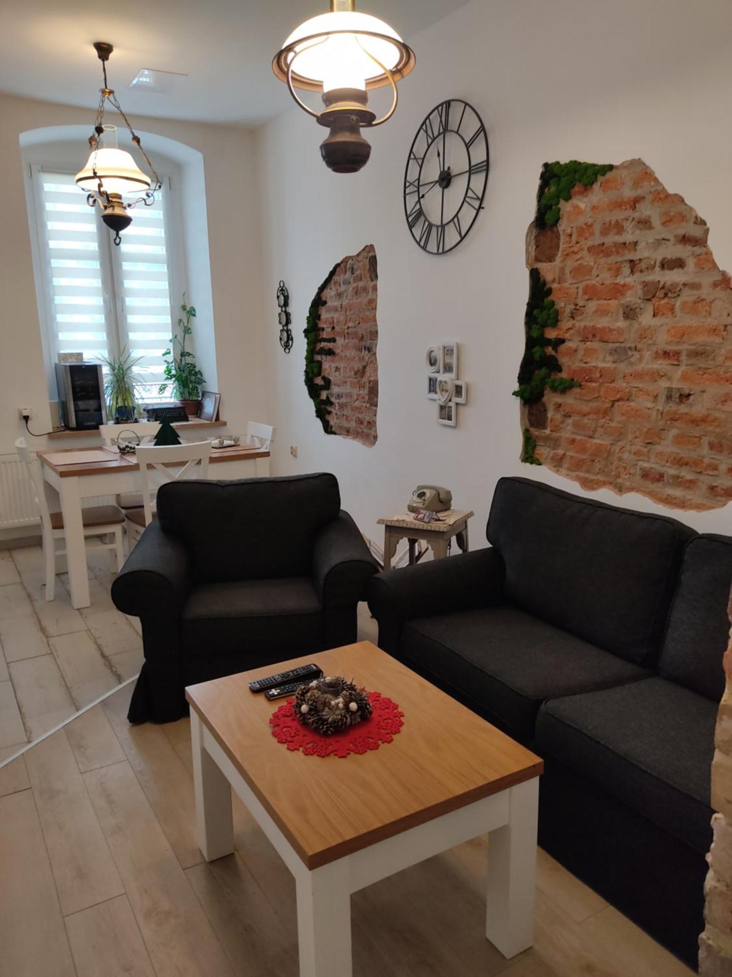 Apartament Przy Zamku Пщина Экстерьер фото
